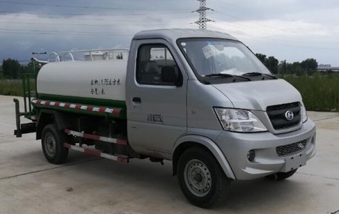 國五昌河藍(lán)牌2噸綠化灑水車廠家價格
