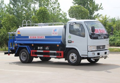 東風(fēng)d6灑水車(chē)圖片 東風(fēng)d6灑水車(chē)圖片